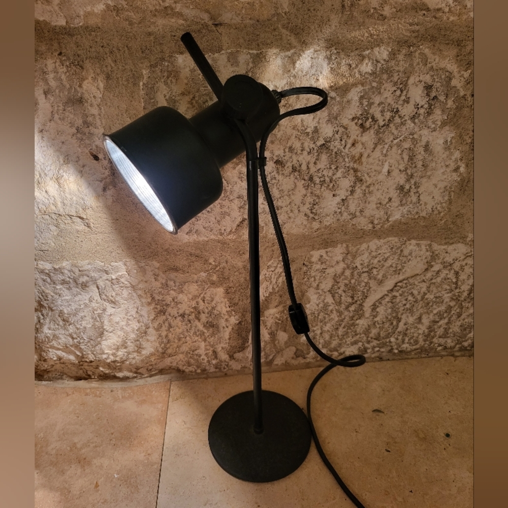 Black Desk Lamp, Good Vintage Condition - Picture 1 of 6